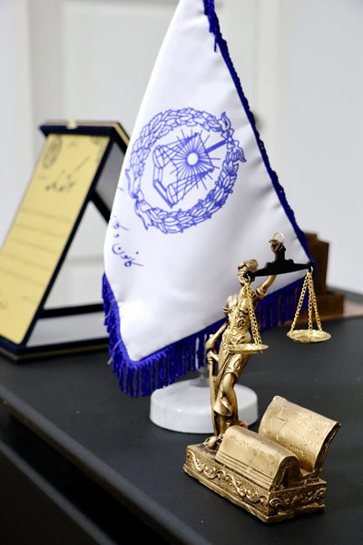 درباره-وکیل-میهن-5